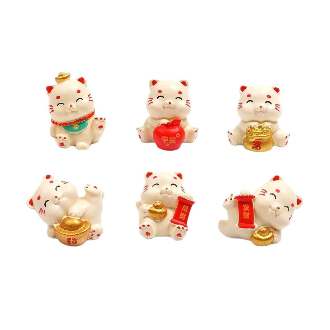 Lucky cat resin figurine